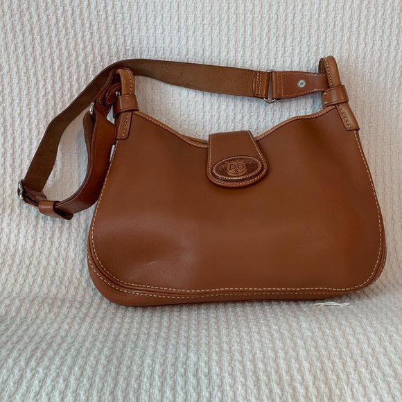 Dooney & Bourke Handbags - Dooney & Bourke Tan Leather Hobo Bag
